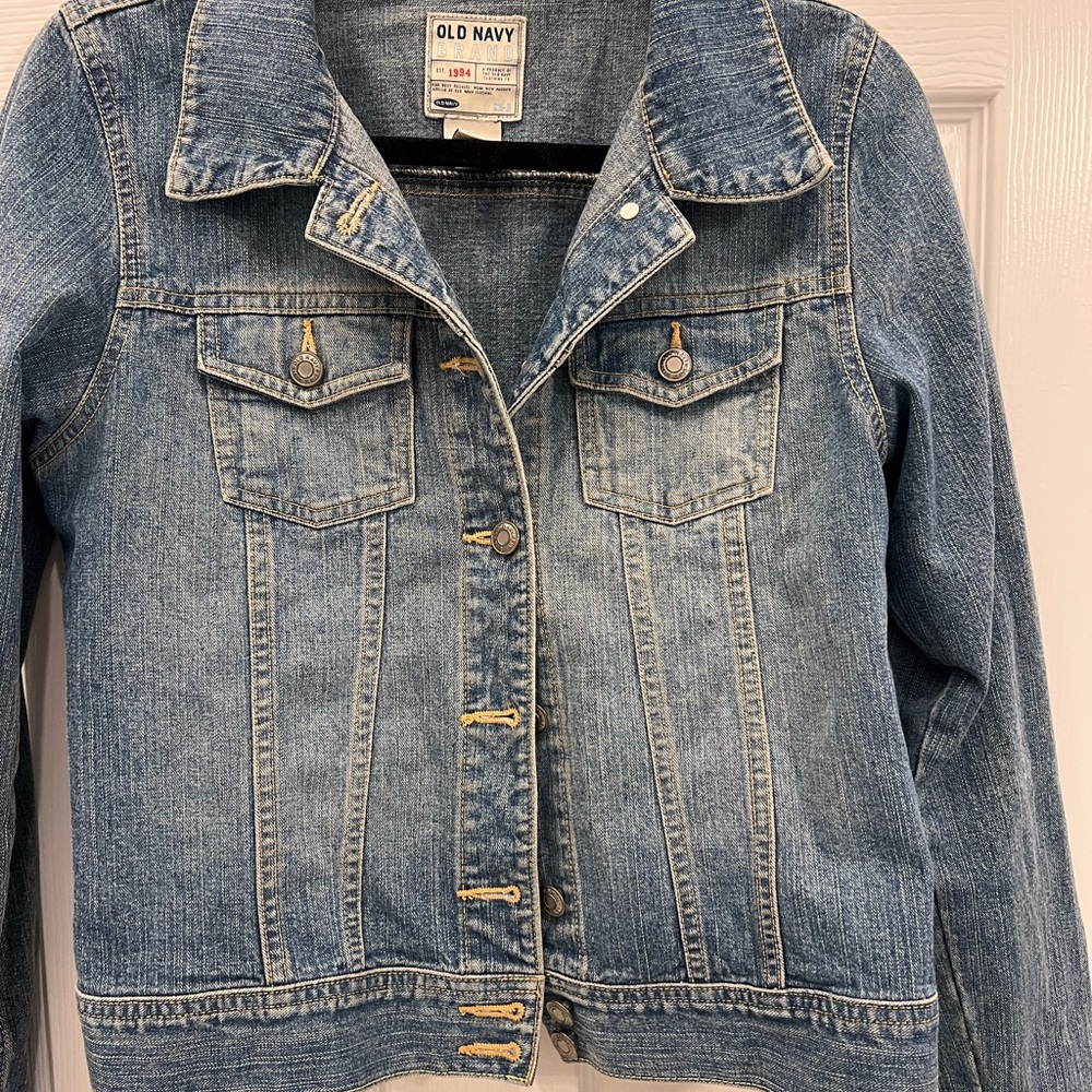 Old Navy Women's Medium Blue Denim Jean Jacket